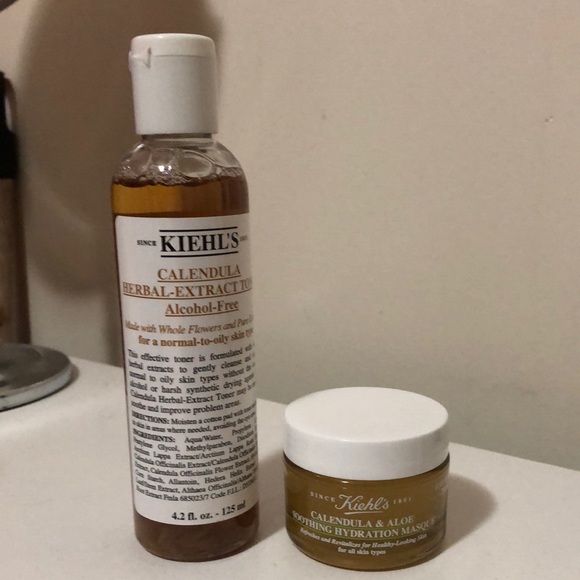 Kiehl’s Calendula & Aloe Soothing Hydration Mask - Picture 4 of 4